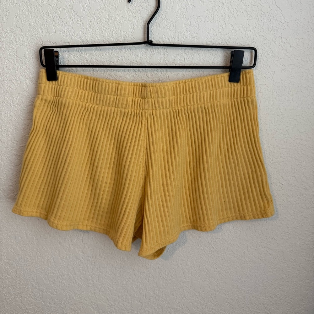 yellow reef rib shorts